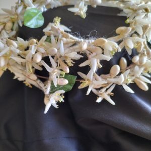 Tocado casquete sombrero de novia antiguo en cera y sedas