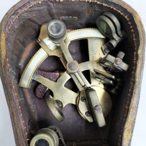 Antiguo sextante de bolsillo Stanley